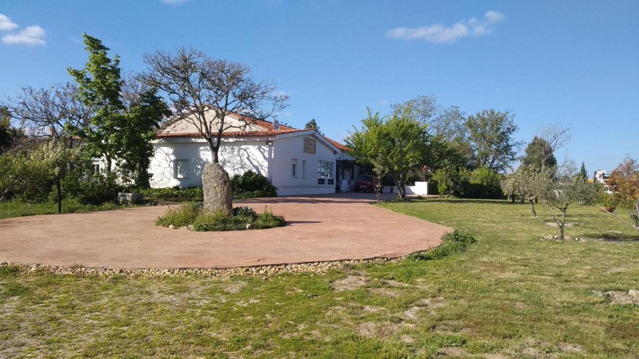 El Condado Casa Rural Fuentes de Onoro Esterno foto