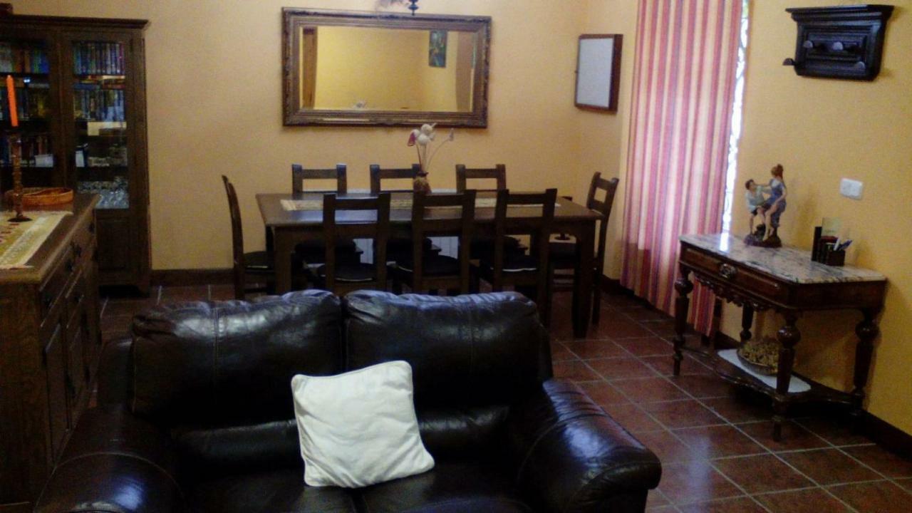 El Condado Casa Rural Fuentes de Onoro Esterno foto